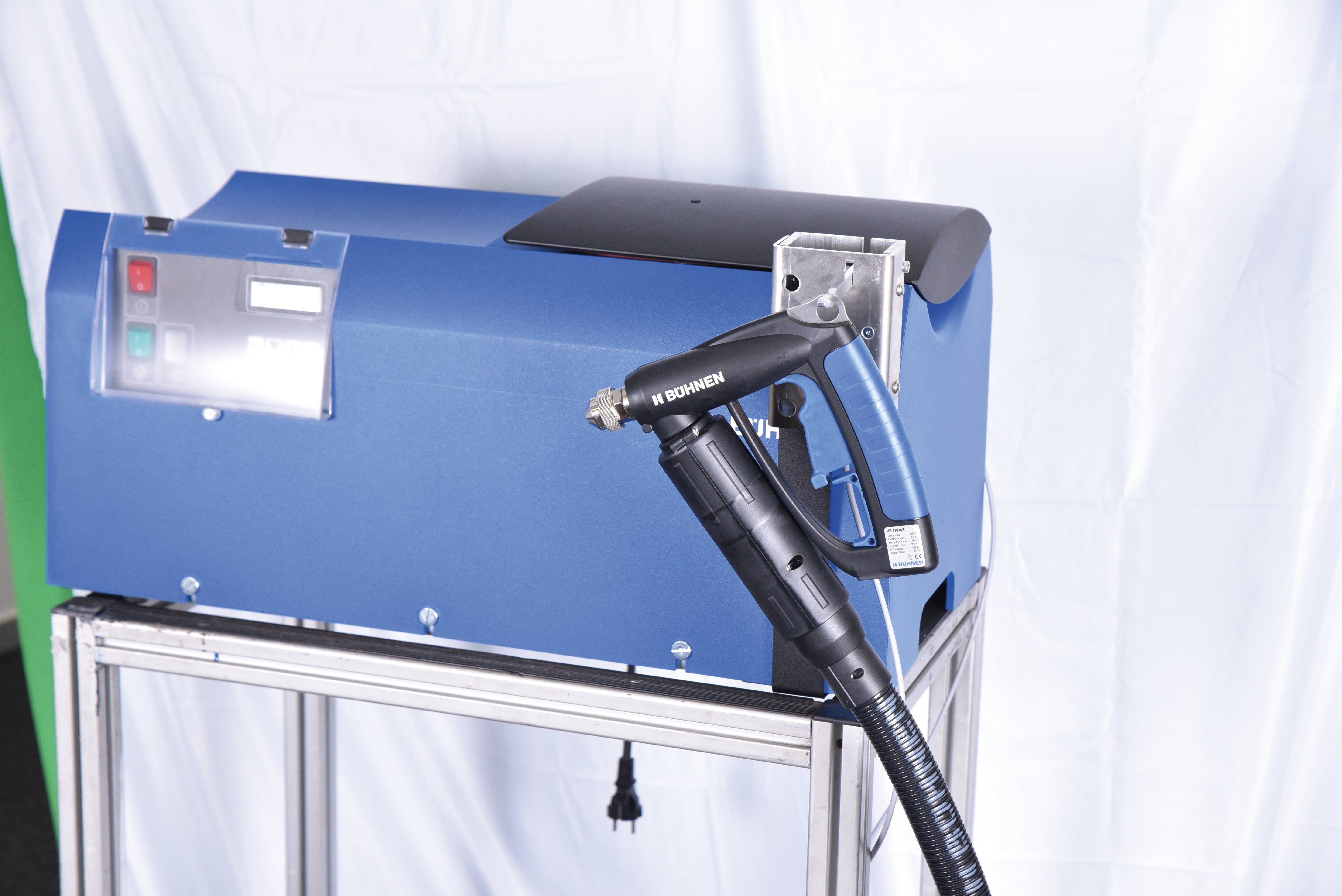 HB 5010 Gear pump bulk tank system with spray applicator and heated hose