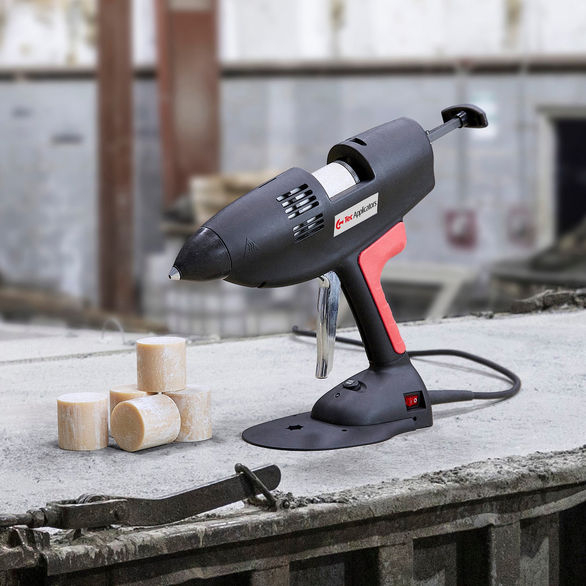 The Power Adhesives Tec 3500-43 is a high output, industrial level glue gun designed to tackle any application and work all day with no downtime. Primarily used in the construction, foundry core, and precast industries, the Tec 3500 comes with a set of specific temperature modules so you can tailor the temperature to suit your application needs.