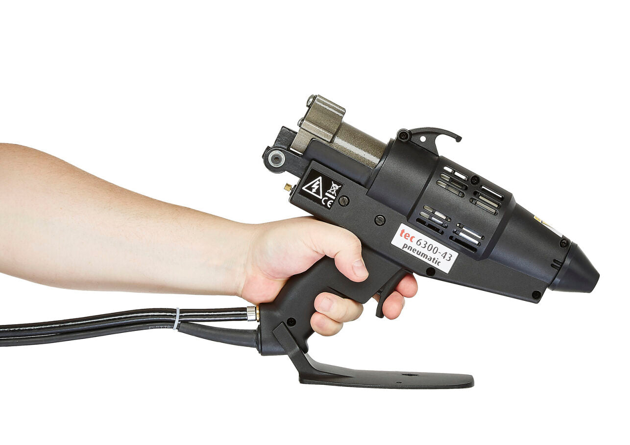 Tec 6300-43 1 3/4" industrial hot melt glue gun, pnuematic assisted, spray